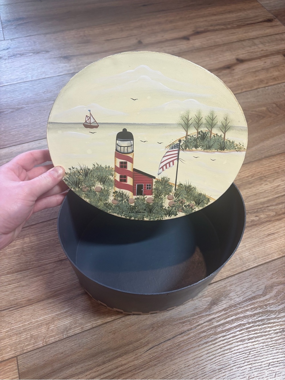 Vintage Hand Painted Nautical Coastal Folk Art Maritime Wooden Shaker Box